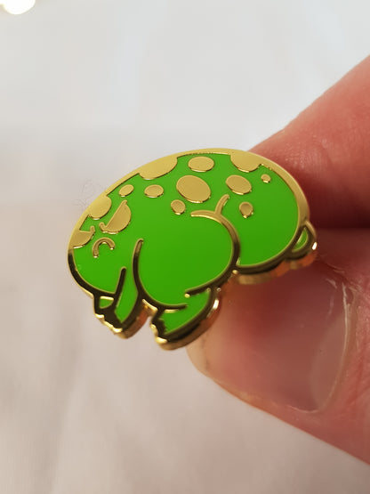 'Froggy Bum' Gold Enamel Pin